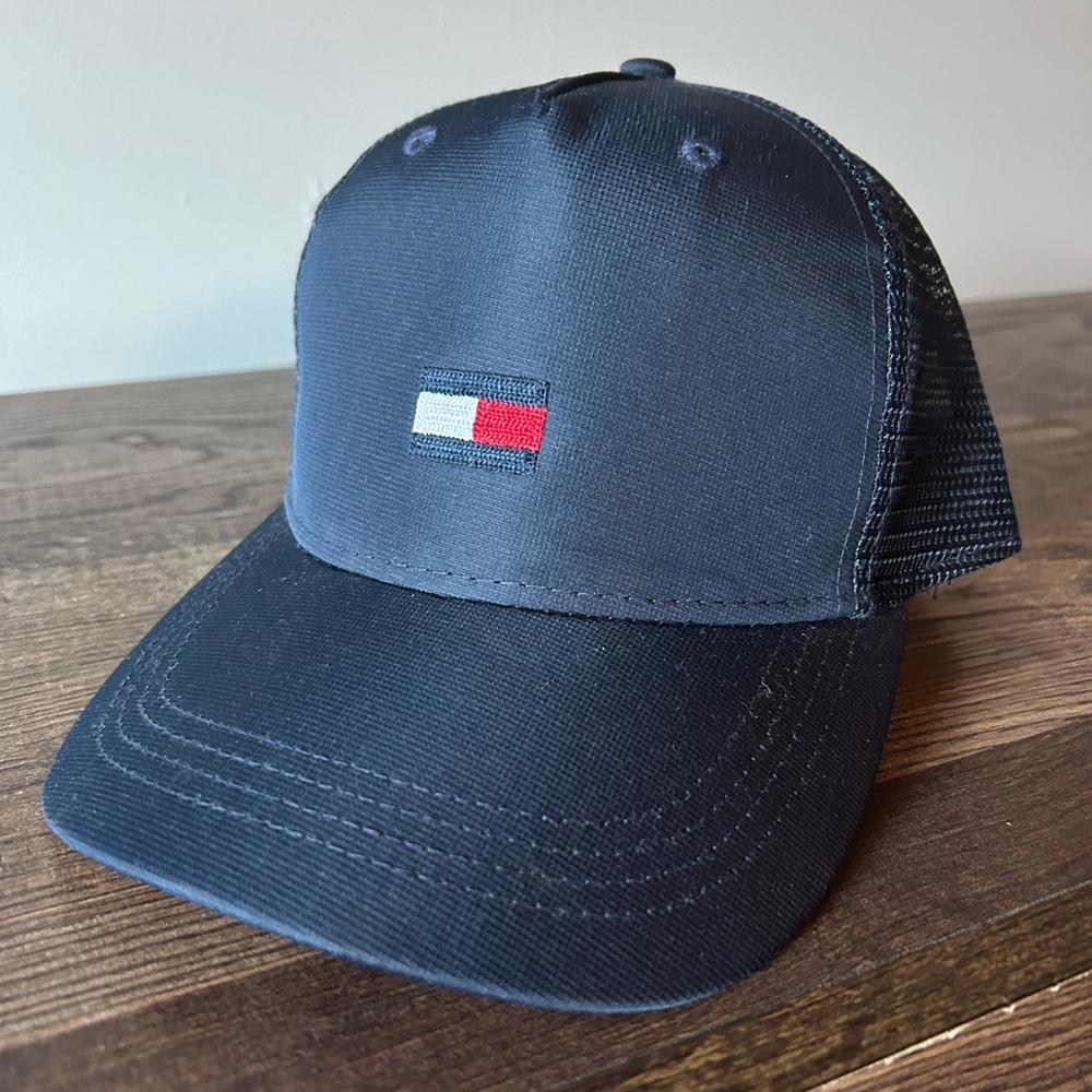 Tommy Hilfiger Dark Blue Mesh Cap